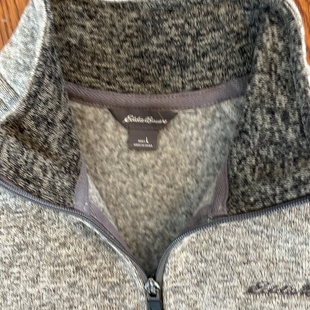Gray Quarter-Zip Pullover - image 3